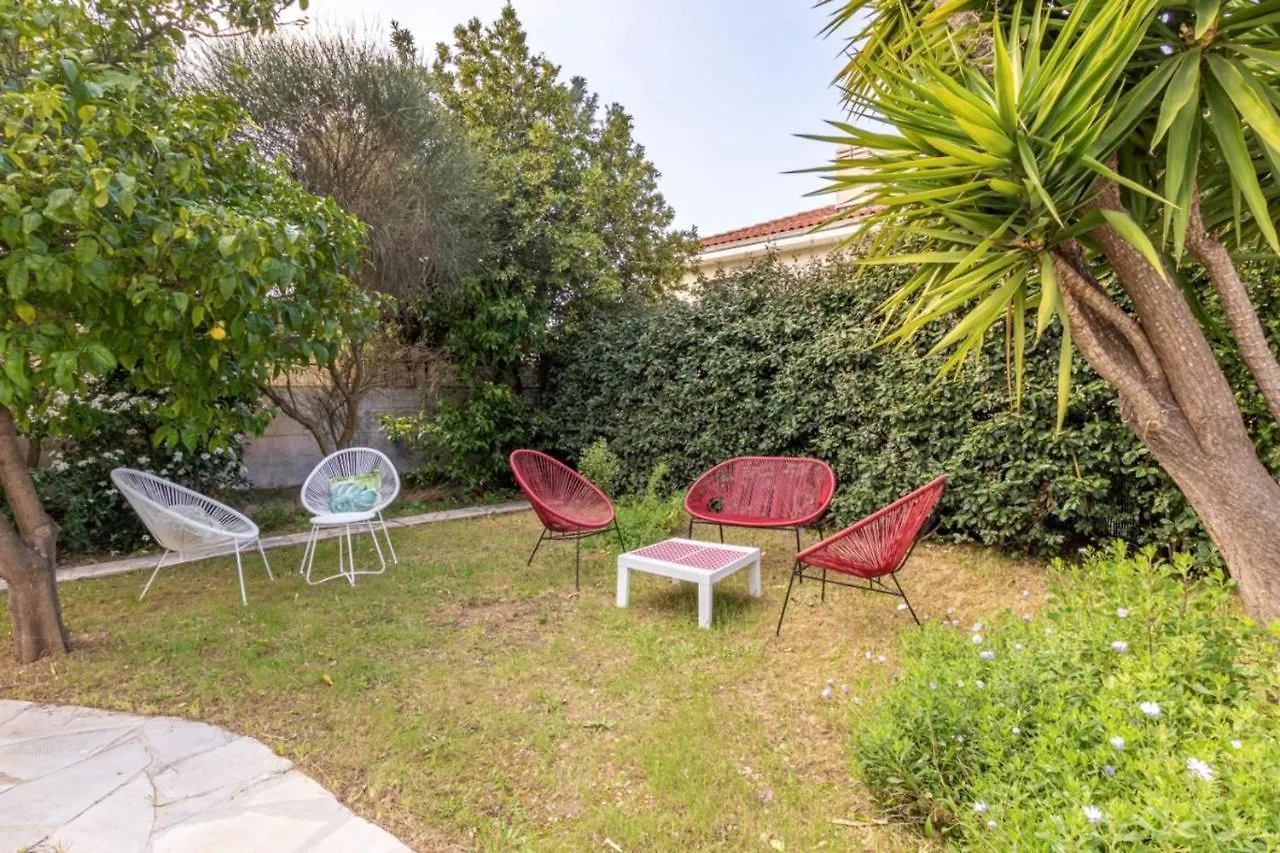 식스포즈레스플라지스 Bright House With Terrace And Garden 빌라 0*,  프랑스